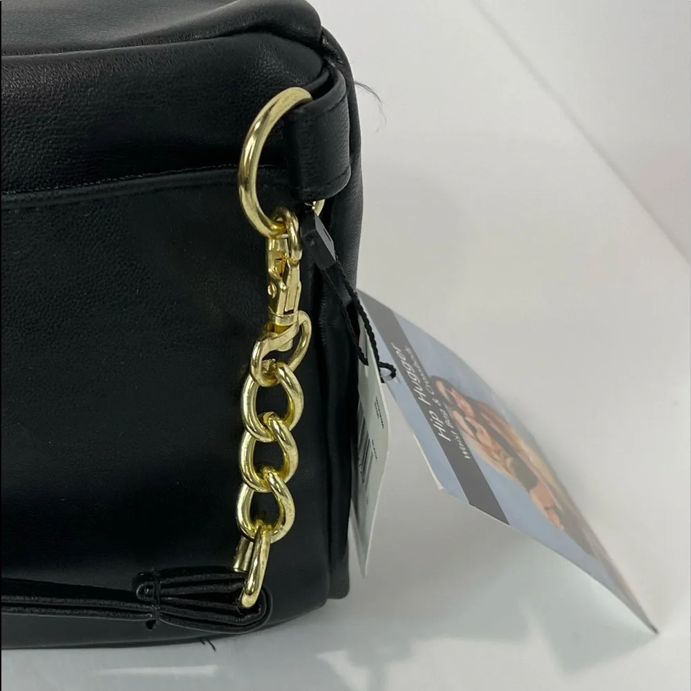 Mundi Connie Black Quilted Crossbody - Picture 10 of 12